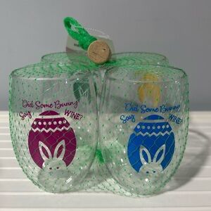 NWT Easter Bunny Shatterproof Plastic Stemless Wine Glasses (set of 4)